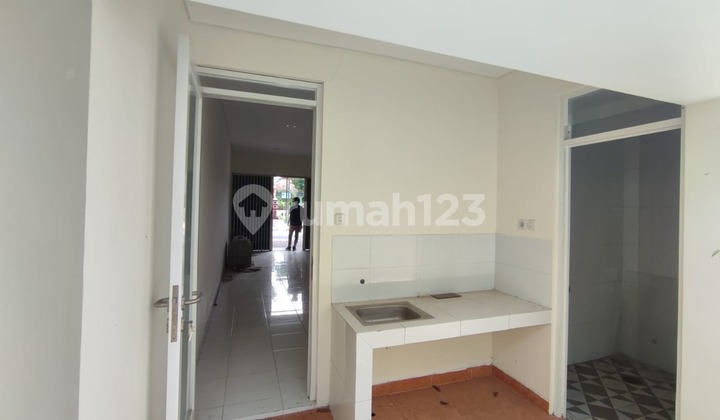 RUKO MURAH SUDAH JADI SISA 2 UNIT DI PLUNENG 8