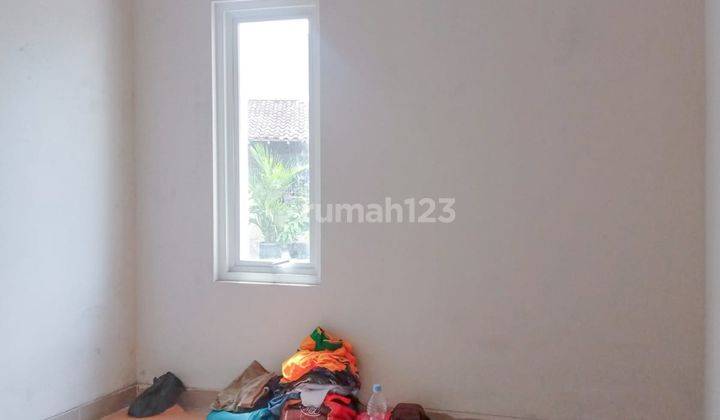 RUMAH SIAP HUNI MURAH TEPI JALAN RAYA PLUNENG 8
