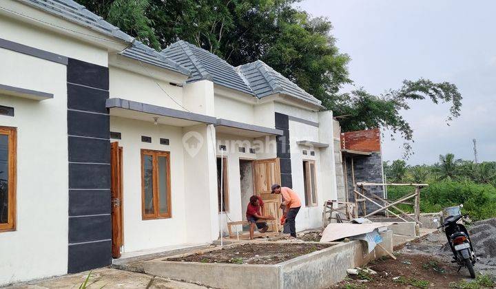 Rumah Murah Tepi Jalan Raya di Secang Magelang 5