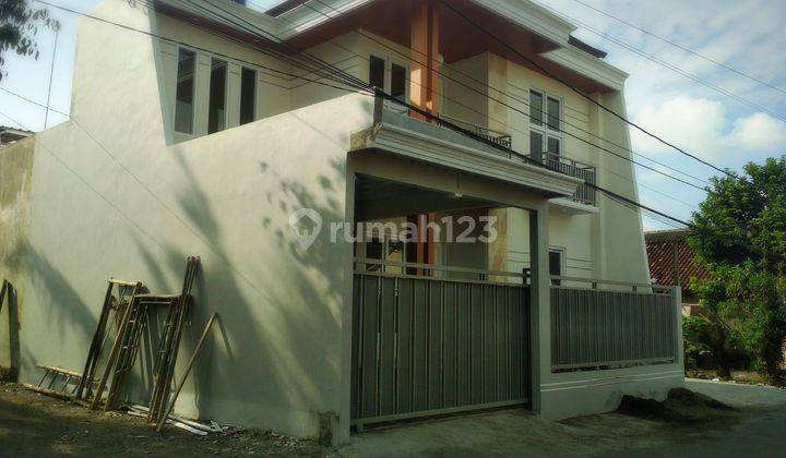 RUMAH BARU SIAP HUNI DI JALAN RAYA KADISOKA SLEMAN 3