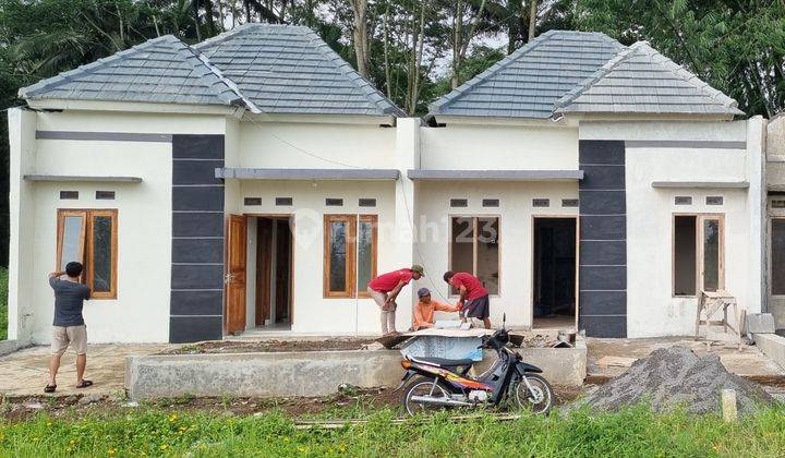 RUMAH SIAP HUNI MURAH TEPI JALAN RAYA TEMANGGUNG 2