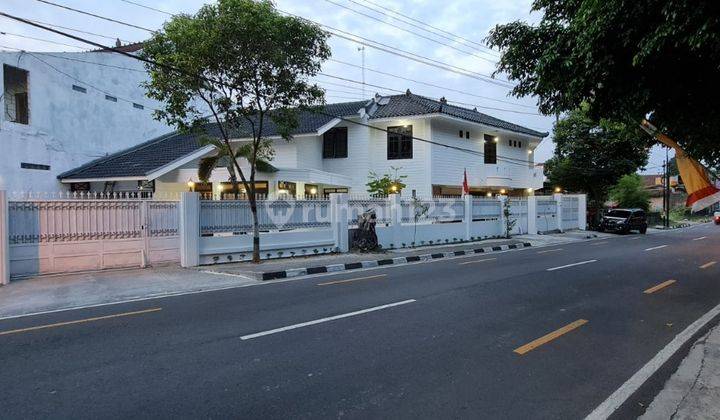 RUMAH MEWAH TEPI JLN. VETERAN DEKAT BALAI KOTA JOGJA 1