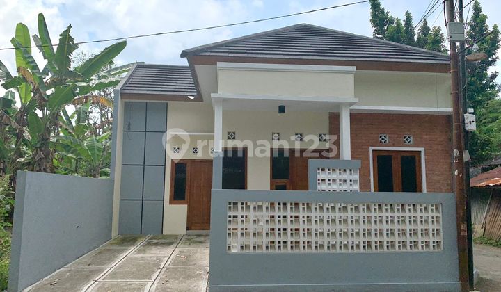 RUMAH CANTIK MURAH SIAP HUNI DEKAT MASJID AGUNG BANTUL 5