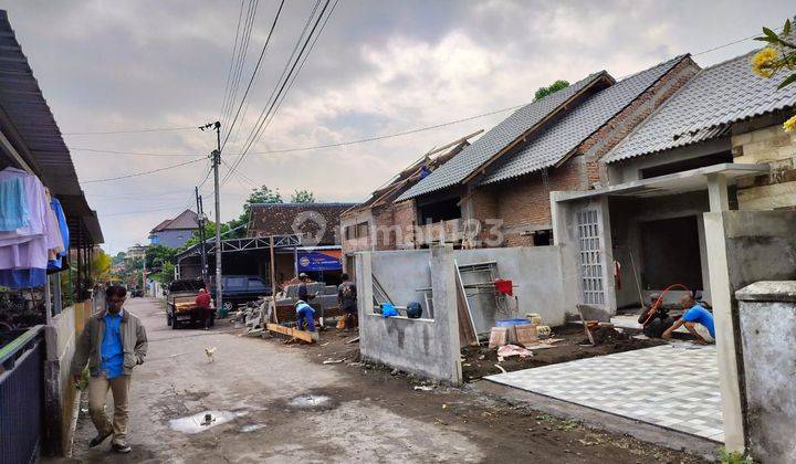 RUMAH SIAP HUNI DEKAT LOTTE MART  MAGUWO 2