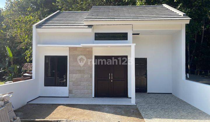 RUMAH BARU SIAP HUNI FULL FURNISH SHM DI SEDAYU 1