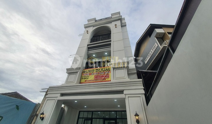 Ruko Murah 3 Lantai di Jagakarsa, Jakarta Selatan Ruko Murah 3 Lantai di Jagakarsa, Jakarta Selatan