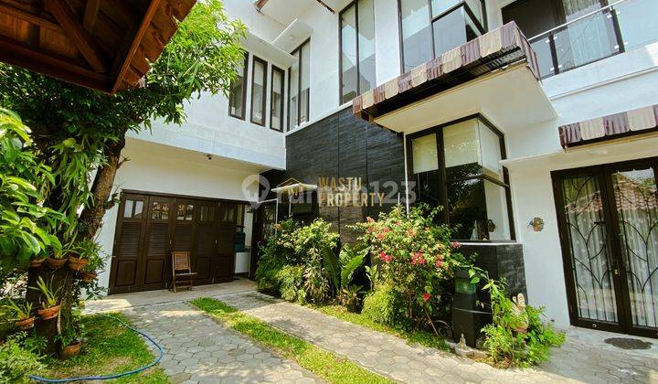 Rumah Mewah, Posisi Hook, 8 Menit Ke Malioboro Jogja 1