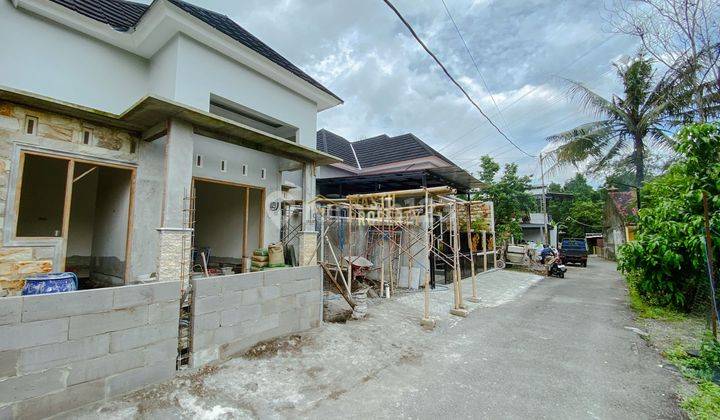  Rumah Cantik, Baru, Bisa Kpr, 5 Menit Dari Sd Model Sleman 2