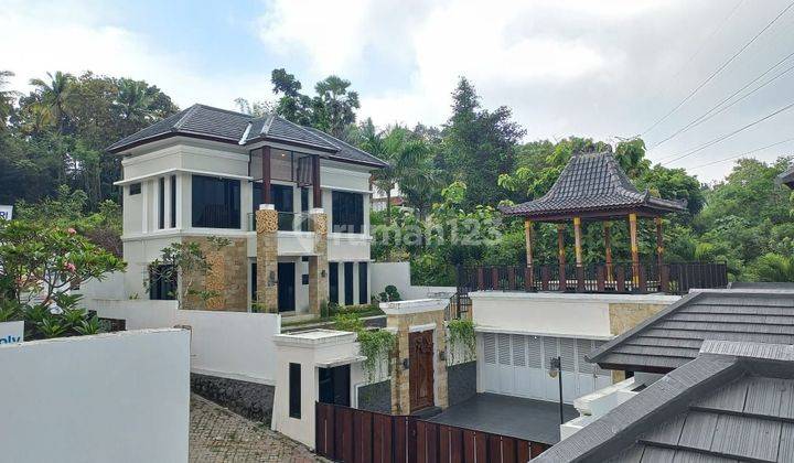 Villa Mewah Tanah Luas Shm Di Kasihan Jogja 1