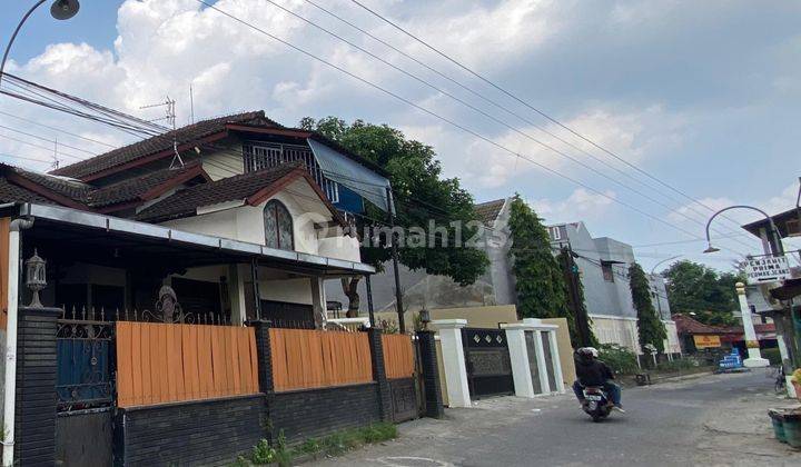 RUMAH 2 LANTAI SIAP HUNI DEKAT STASIUN TUGU YOGYAKARTA 2