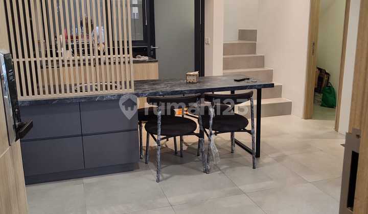 Jual Rugi Rumah Tanakayu Bsd City Lebar 5 Full Furnished Siap Huni Tinggal Masuk Jual Rugi Rumah Tanakayu Bsd City Lebar 5 Full Furnished Siap Huni Tinggal Masuk