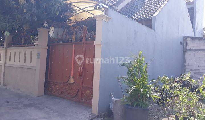 Rumah di Kawasan Perumahan Gentan, Siap Huni 2