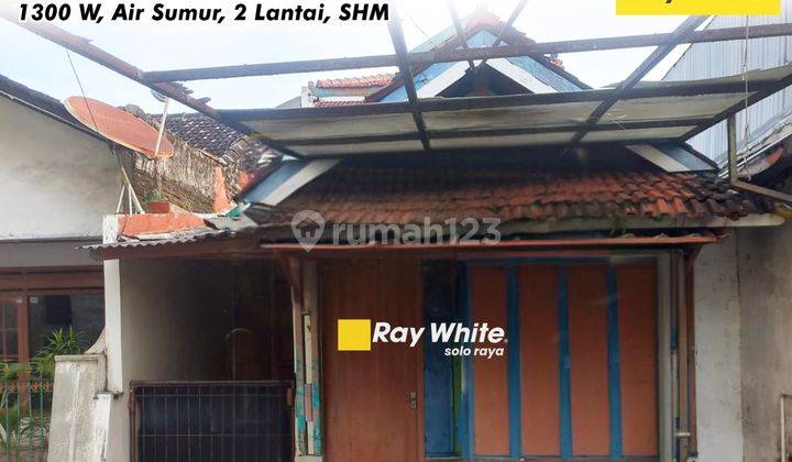 Rumah 2 Lantai Dekat Dengan Fave Hotel Manahan di Sumber, Solo 1