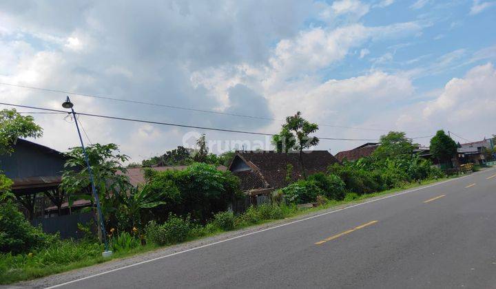 Dijual Tanah Pekarangan Bonus Bangunan di Padas, Ngawi 2