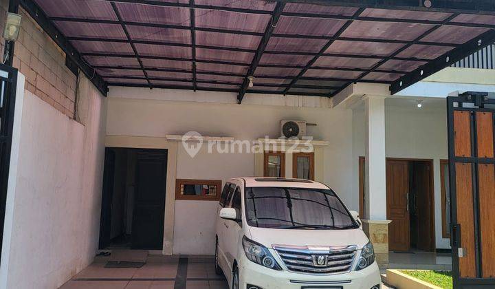 Dijual Rumah 2 Lantai Siap Huni di Sumber, Banjarsari, Solo 1