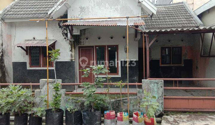 Dijual Tanah Bonus Bangunan Rumah di Perumahan Gentan, Baki 1