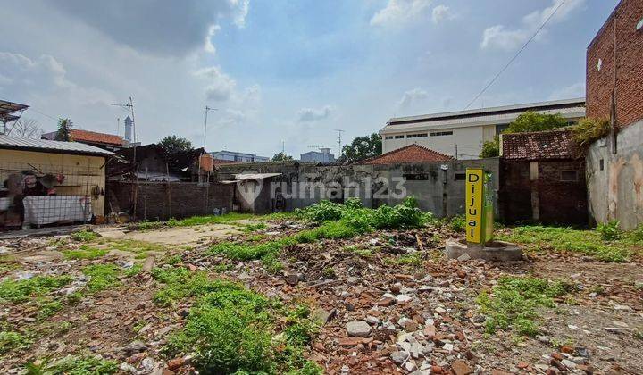 Dijual Tanah Tengah Kota Solo di Kemlayan, Serengan 1