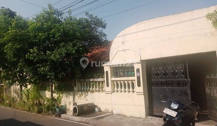 Dijual Rumah Strategis di Sumber Banjarsari, Solo 1