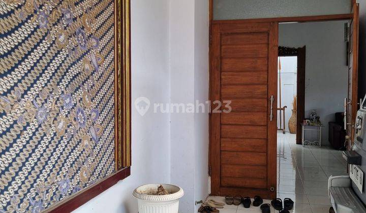 Dijual Rumah Classic dekat di Nusukan Banjarsari, Solo 2