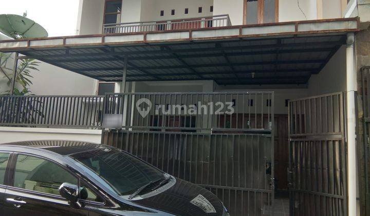 Dijual Rumah 2 Lantai di Sumber, Banjarsari 1