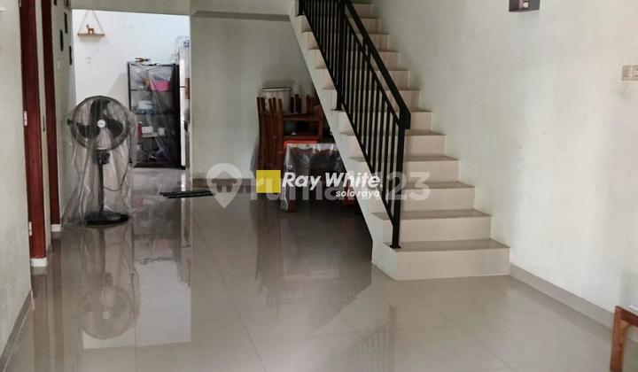 Dijual Cepat Rumah 2 Lantai Nego Sampai jadi di Gumpang,Kartasura 1