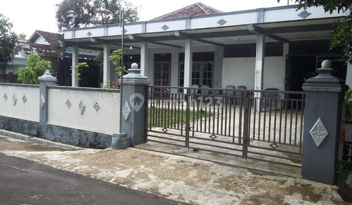 Dijual Rumah Luas di Jumantono, Karanganyar 1