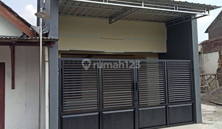 Dijual Rumah Baru 2 Lantai di Jungke, Karanganyar 1