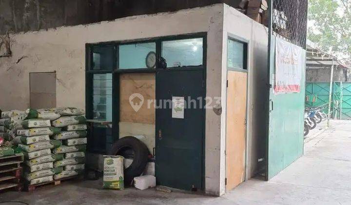 Gudang Strategis Kawasan Pergudangan jl. Sidoluhur, Waringinrejo 1