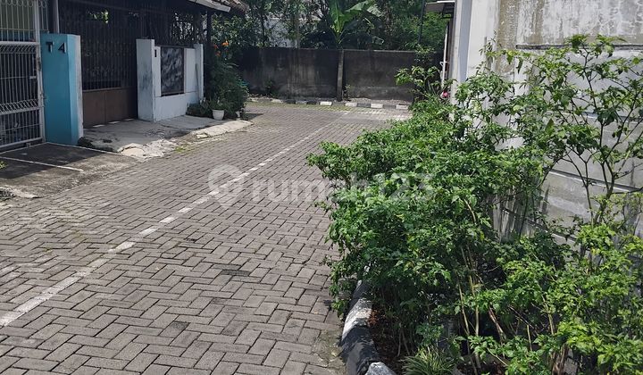 Rumah dekan Dengan Solo Baru, di Gedangan, Grogol, Sukoharjo 2