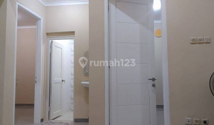 Rumah Siap Huni Cluster Valencia Graha Raya Bintaro Lt. 90 M2, Lb. 65 M2 1