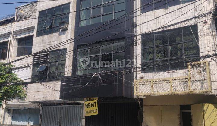 Ruko 4lt renov   jl alaydrus,dekat gajah mada,thamrin.  2