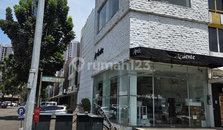 Alamsutera Shop House by the Boulevard Main Road Side