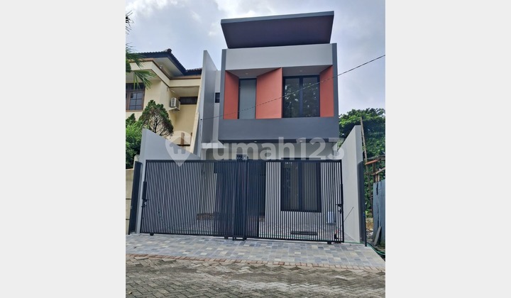 New 2-Story House, Nice & High Quality in Manyar Surabaya