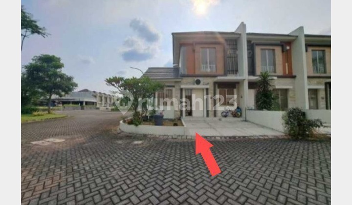 Rumah Bagus & Strategis Dkt Pakuwon Mall, Greenland, Menganti