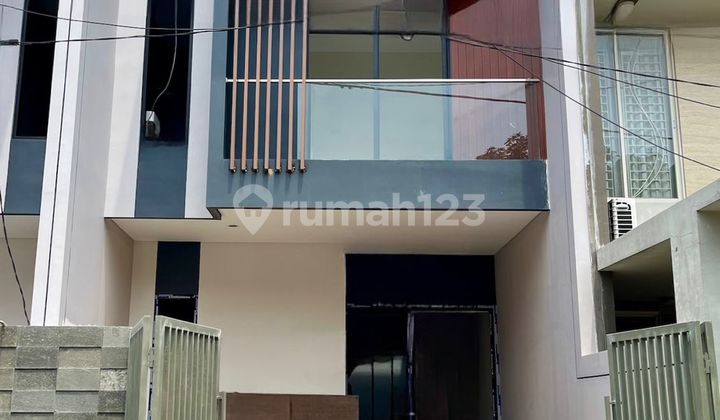 Tinggal 1 Unit Rumah Baru Area Mulyosari, Surabaya Timur 1