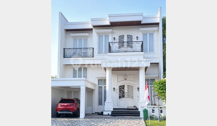 Rumah Semi Furnished, Bagus, Strategis di Pakuwon Indah, Surabaya