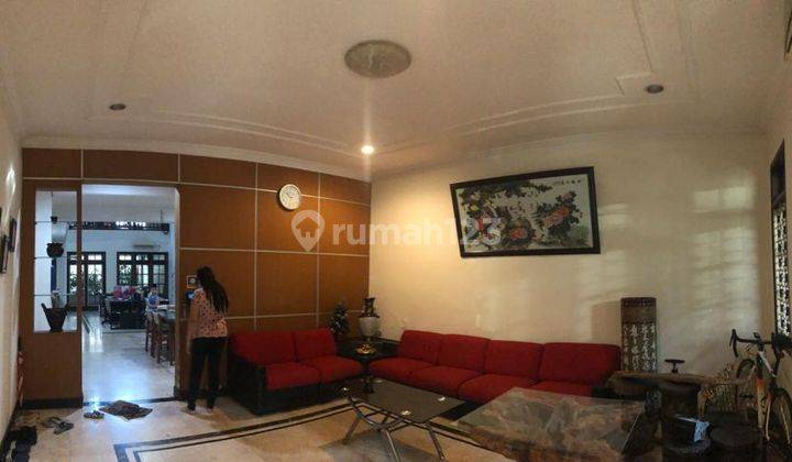 Rumah Pusat Kota Surabaya Dekat Tunjungan Plaza Mall City 1