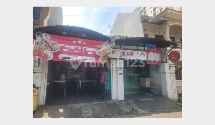 Affordable Business House and Strategic Location in Kalijudan, Surabaya 2