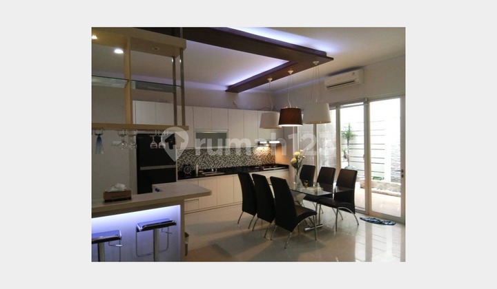 Rumah Minimalis dan Siap Huni, Ciamiiiik di Wisata Bukit Mas, Sby 2