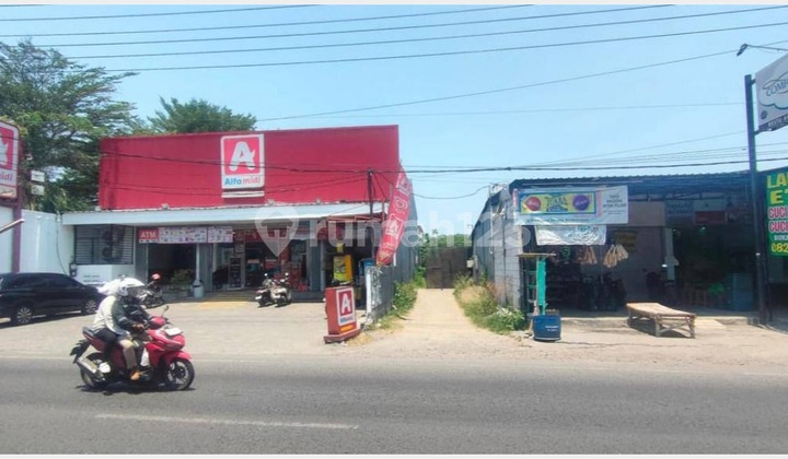 Land & Building Suitable for Business at Zero Ry Hulaan Road, Gresik