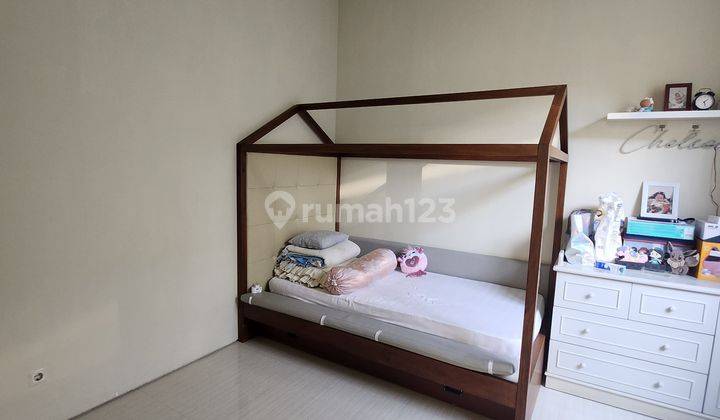 Rumah Rumah Row Jalan Kembar+ Full Furnished Modern Mewah 2