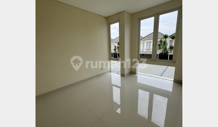 Rumah Bagus, Lokasi Grand Pakuwon, Dekat Sekolah Gloria Sampoerna 2