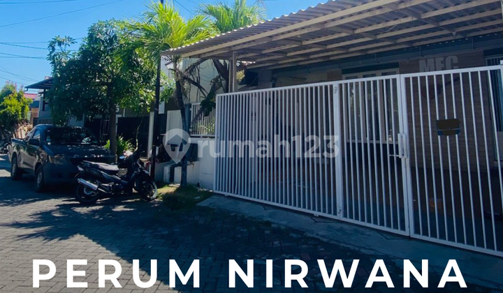 Rumah Bentuk Kantor di Perum Nirwana Eksekutif, Surabaya