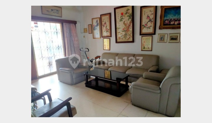 Rumah Terawat, Lokasi Kupang Indah, Dekat Mall Ciwo, Surabaya 1