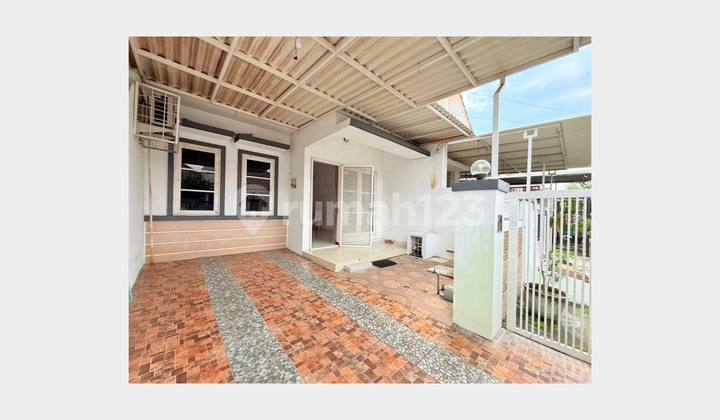 Affordable & Rare House, Near Transmart, Rungkut, Surabaya 2