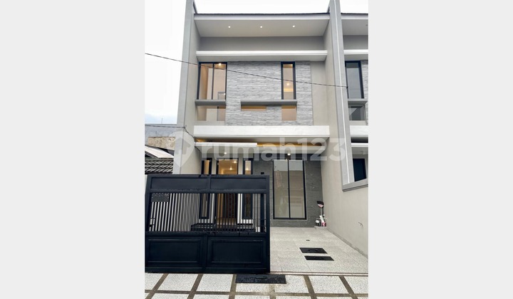 Cheapest Ready-to-Live House, Klampis near Univ. Stiesia, Sby