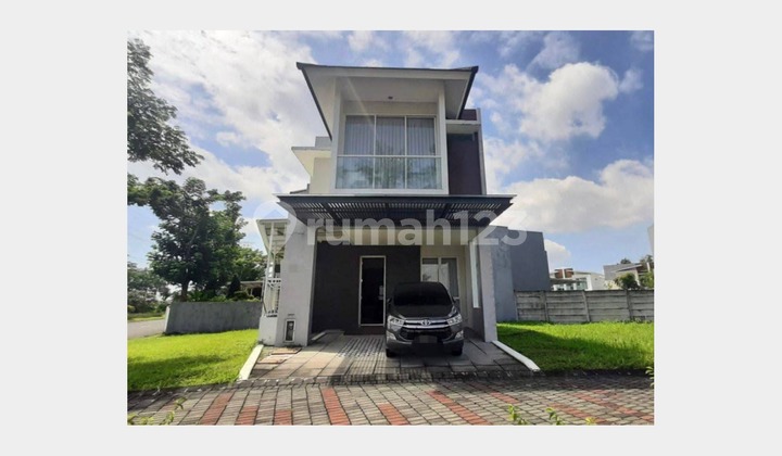 Rumah Murah di Jalan Utama Royal Residence, Surabaya 2