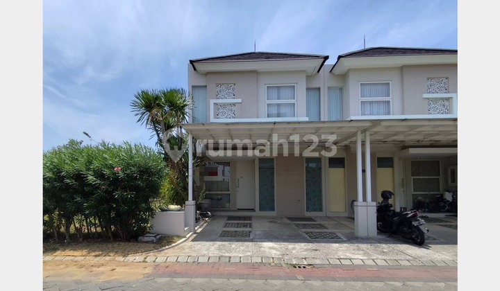 Affordable House, Pakuwon City Location, Near Mall and Its University, Surabaya 2