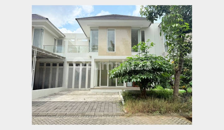 New House in Citraland Utama, Near Pakuwon Mall, Surabaya 2