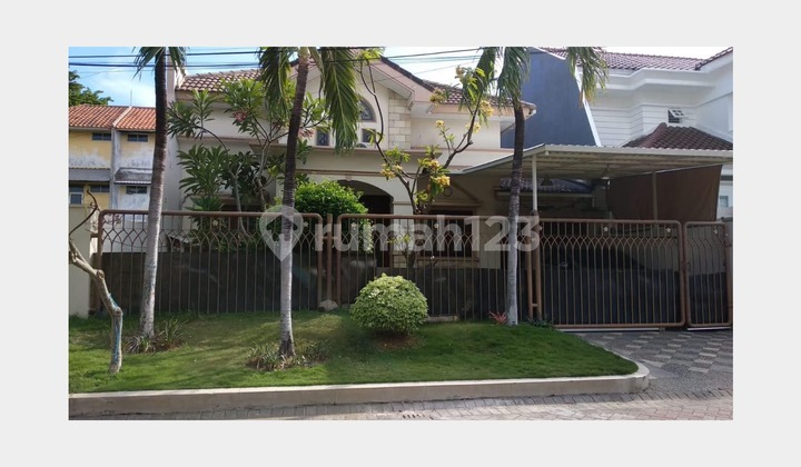 Ready-to-Occupy House in Araya, Free Furnishings, Wide Row, Ciamiik in Sby 2
